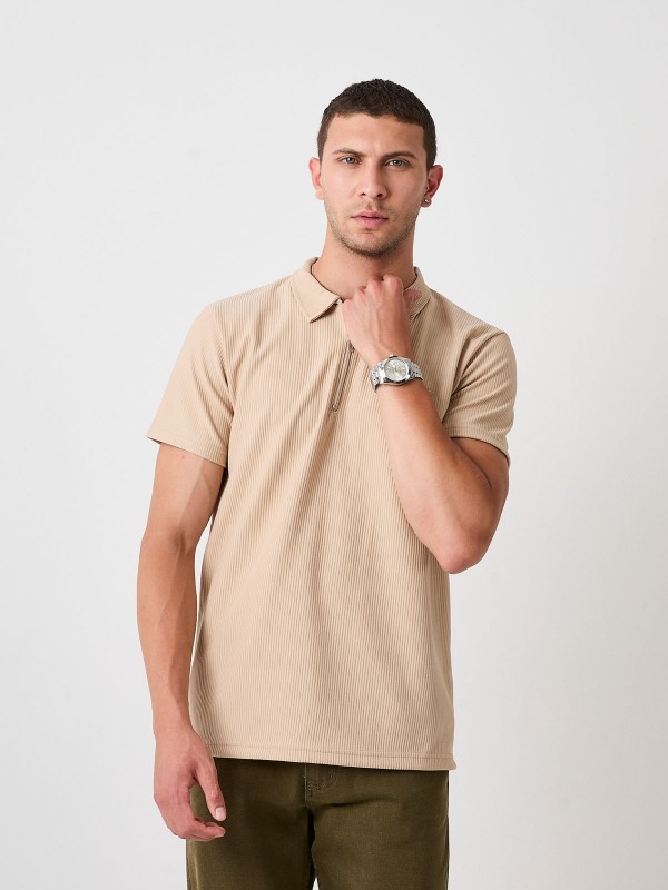 Krem Polo Yaka Tişört